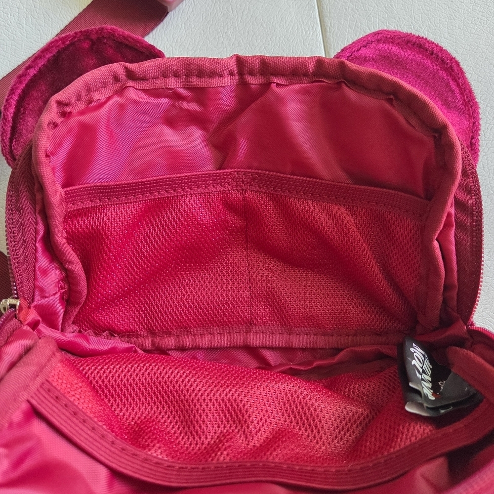 Disney Minnie Mouse Quilted Bow Detailed Velvet Waist Pack. - Picture 5 of 7